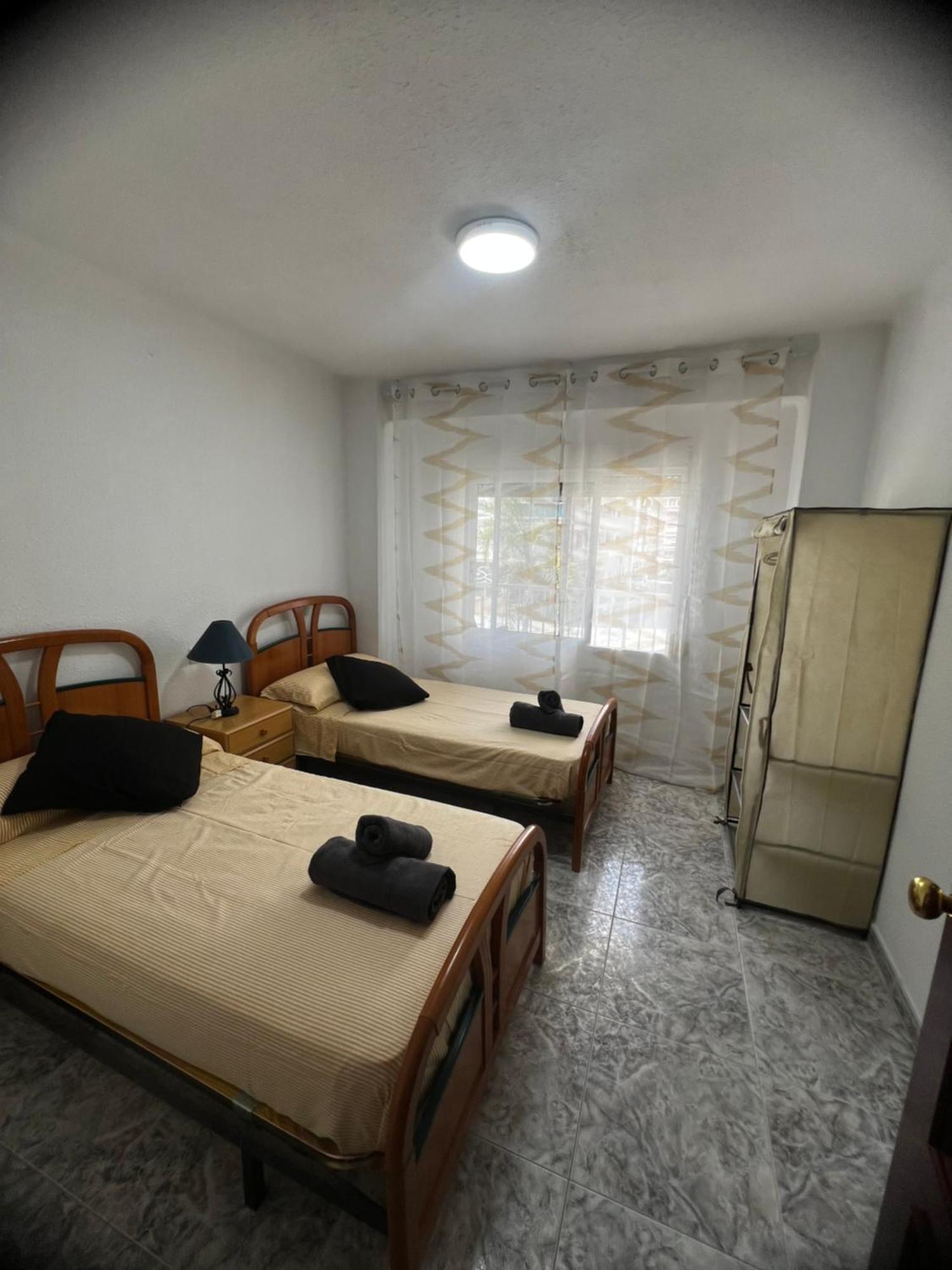 Apartamento 3 Habitaciones En Torre Del Mar A 50 Metros De La Playa 外观 照片