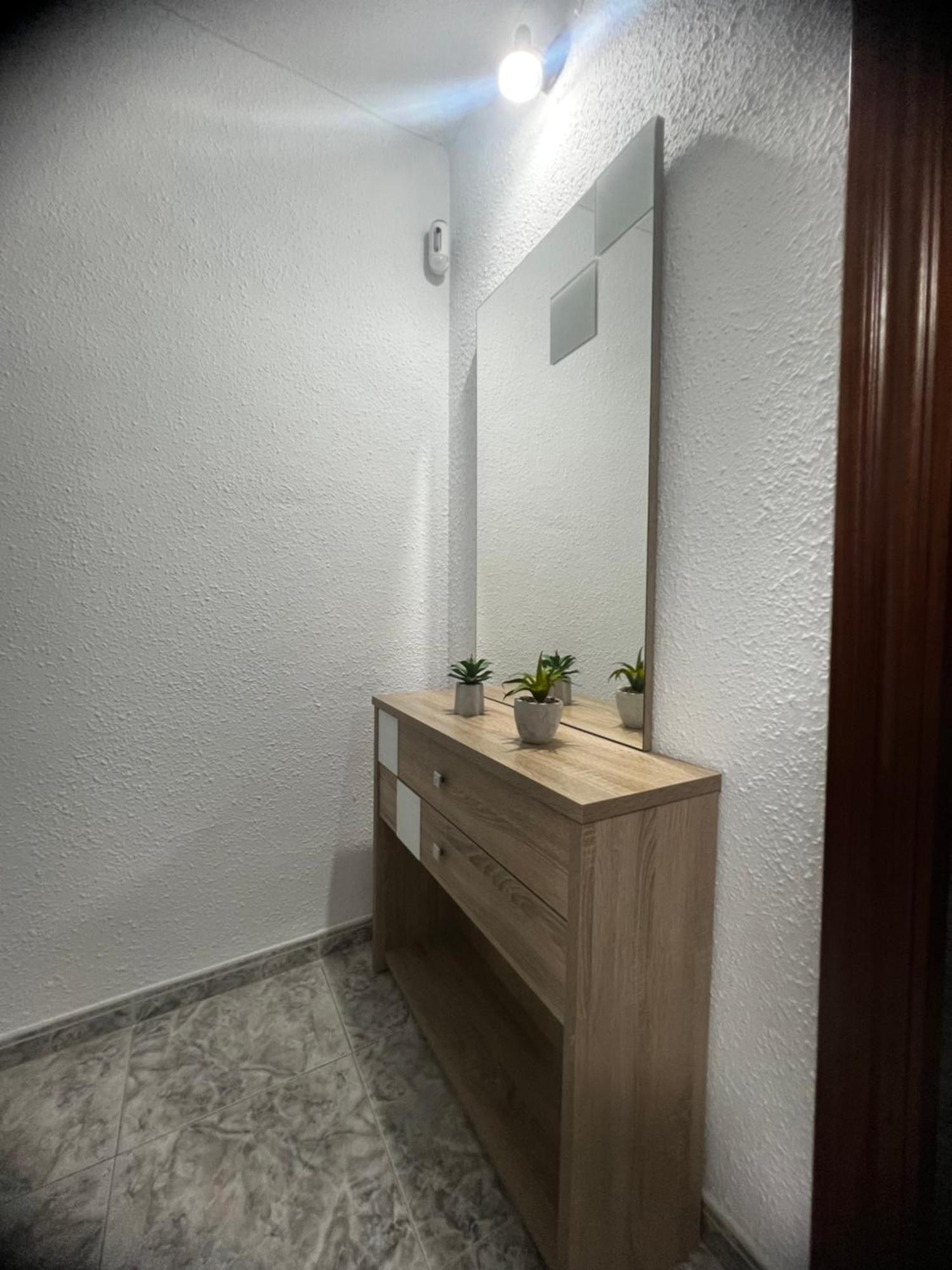 Apartamento 3 Habitaciones En Torre Del Mar A 50 Metros De La Playa 外观 照片
