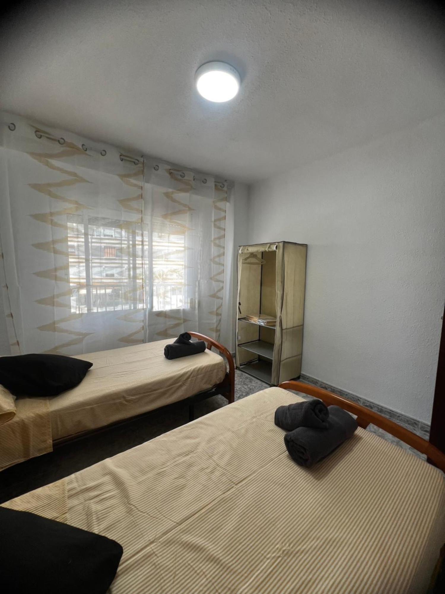Apartamento 3 Habitaciones En Torre Del Mar A 50 Metros De La Playa 外观 照片